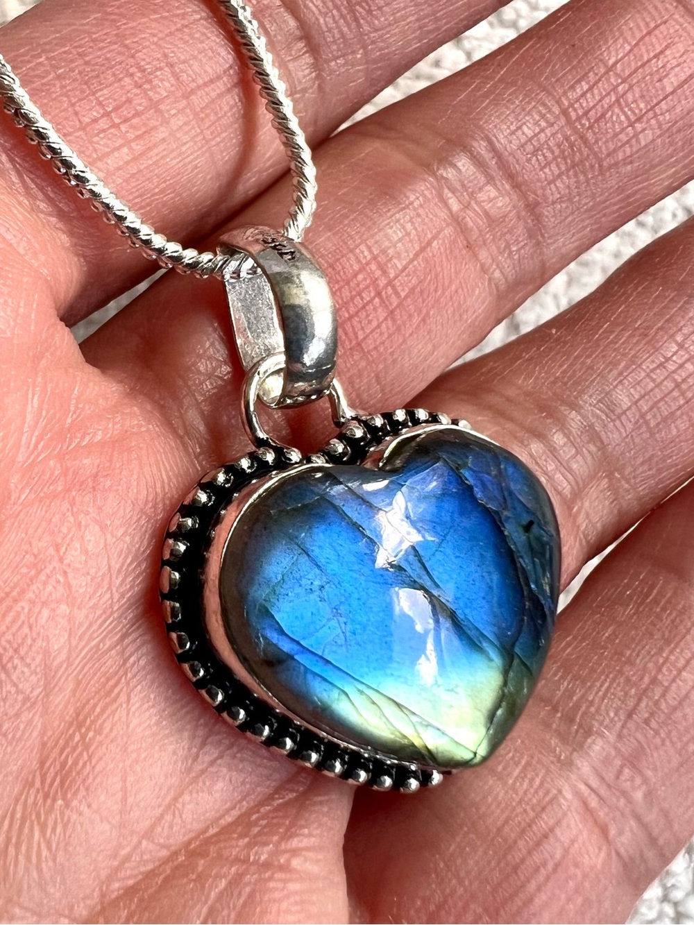 925 Electric LOVE Flash Labradorite Pendant Necklace
